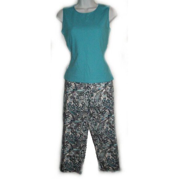 IZOD Blue Paisley G-Flex Capris - Sz 8 - NEW - Picture 9 of 9